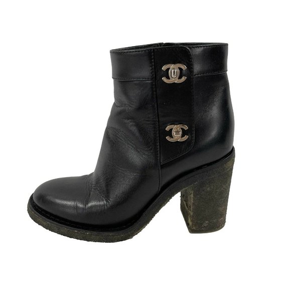 CHANEL - CC Turn Lock Ankle Leather Bootie Boots - Black / Silver - 36 US 6 - Picture 1 of 12